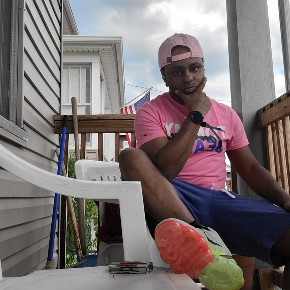 Meet your Posher, Mitch - Picture 3 of 6